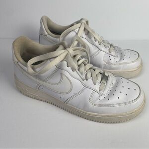 Nike Shoes Womens 8.5 Air Force 1 Athletic Low Sneakers DD8959-100 White Leather